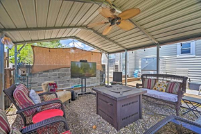 Quaint Garden City Studio with Hot Tub Pets Welcome